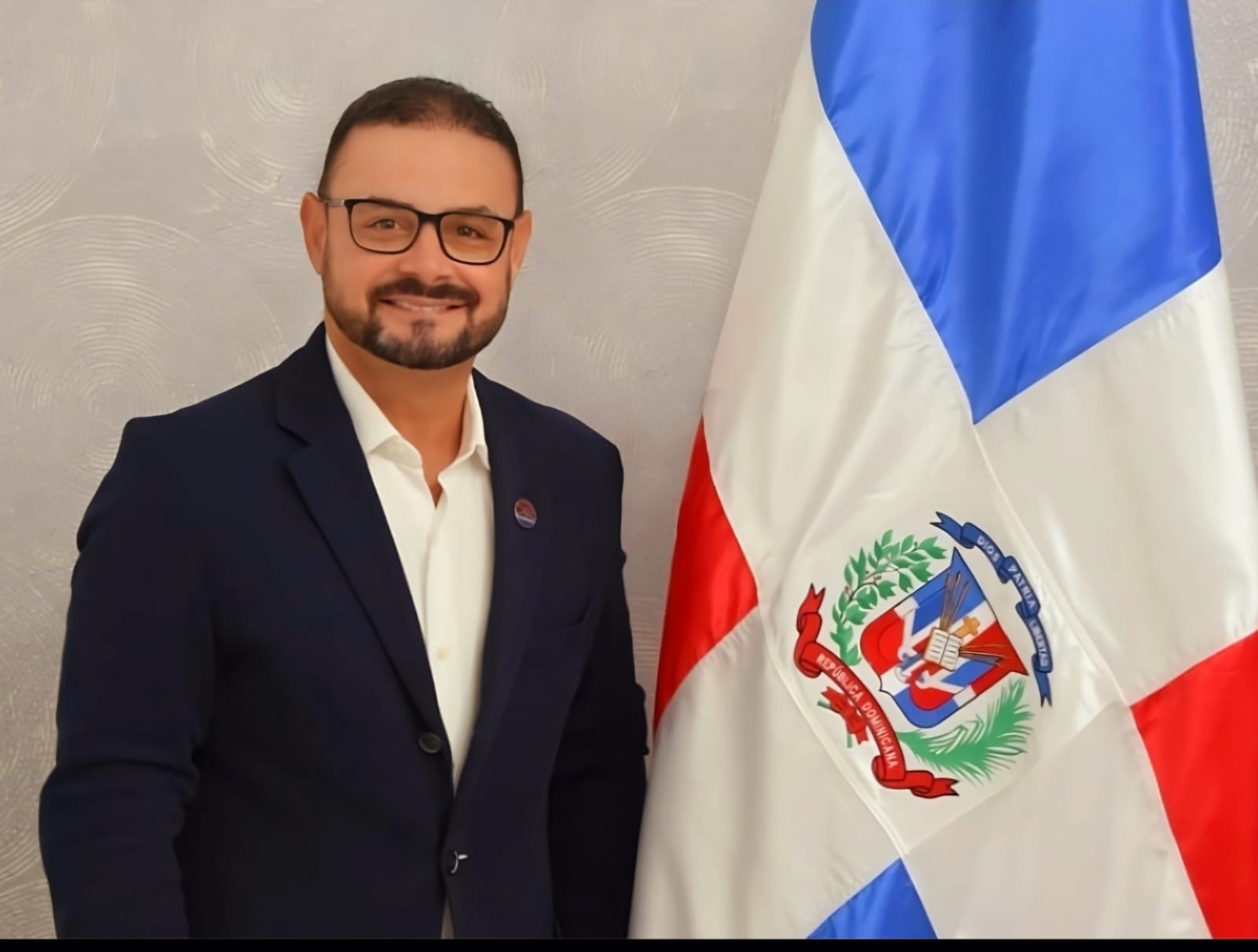 Imagen de Oliver Nazario Brugal, Director de CORAAPPLATA